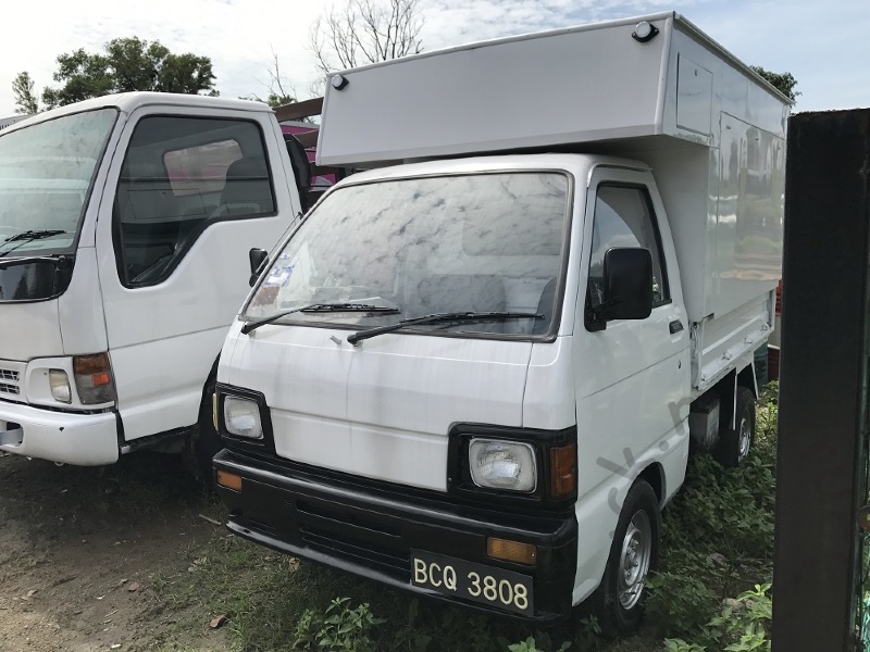 1990 Daihatsu Hijet 1300 1,850kg in Selangor Manual for RM13,800