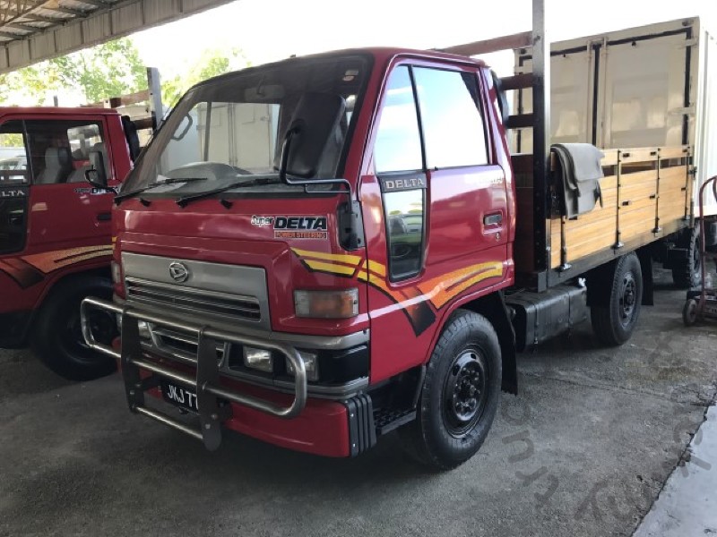 Daihatsu delta грузовик