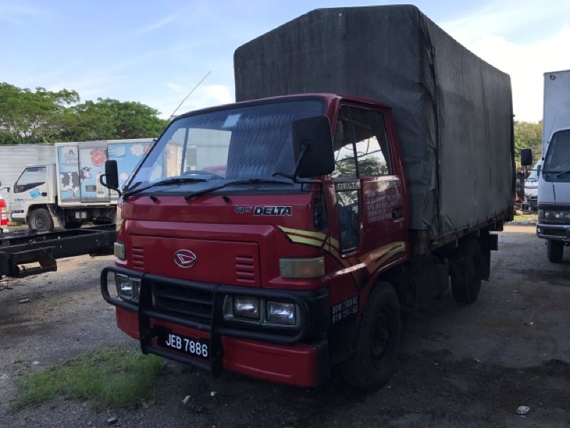 1999 Daihatsu V57 A 5,000kg in Johor Manual for RM17,000 - mytruck.my
